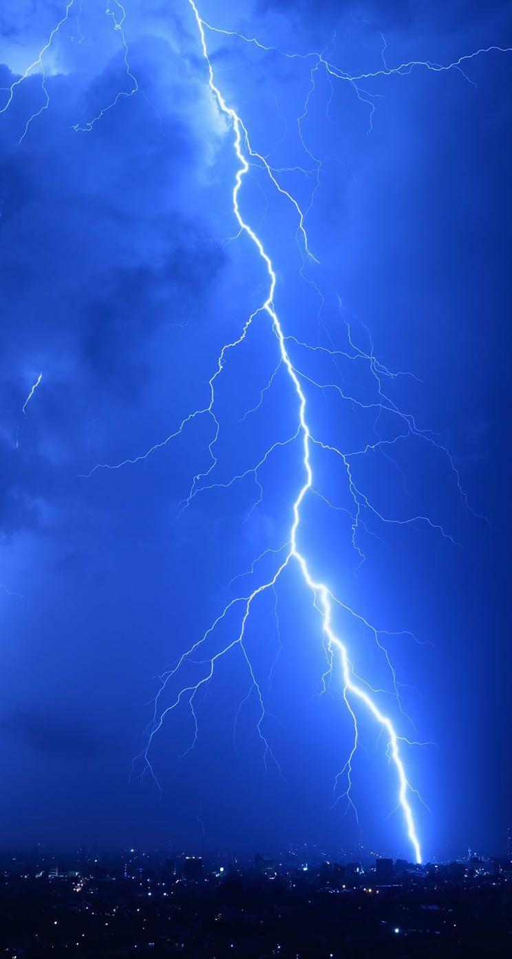 Blue Lightning iPhone Wallpapers - Top Free Blue Lightning iPhone  Backgrounds - WallpaperAccess