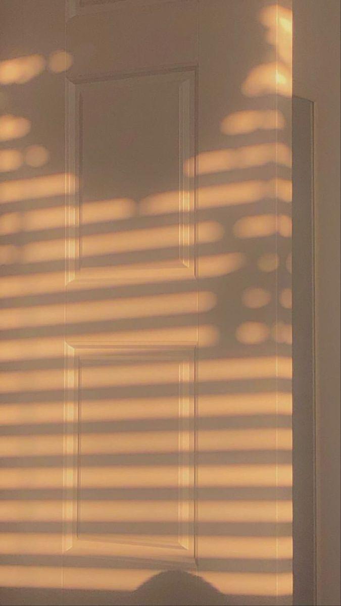 675x1200 aesthetic room brown. Aesthetic wallpaper, iPhone wallpaper vintage, Aesthetic iphone wallpaper