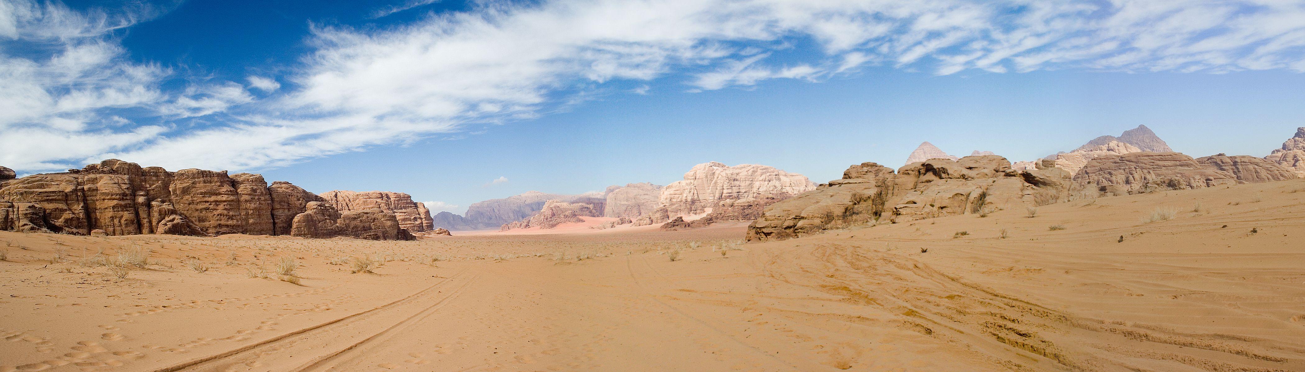 4200x1200 Wadi Rum