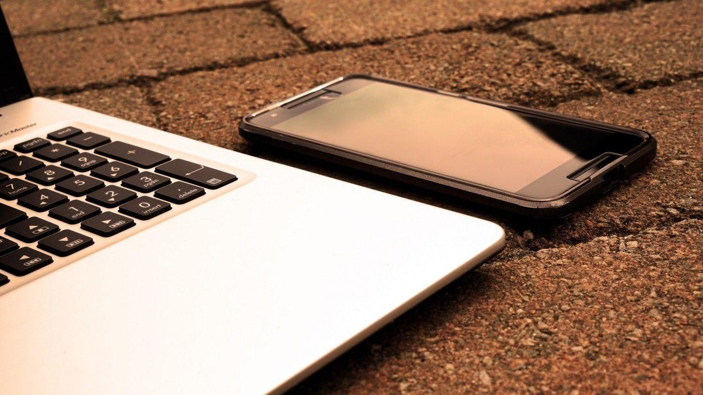 1366x768 Download 1366x768 Notebook, Smartphone, Business Wallpaper for Laptop, Notebook