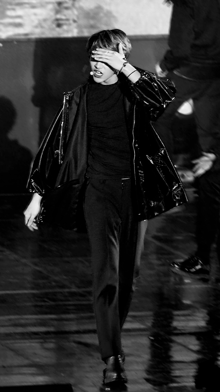750x1334 Wong Yukhei Lockdcreen