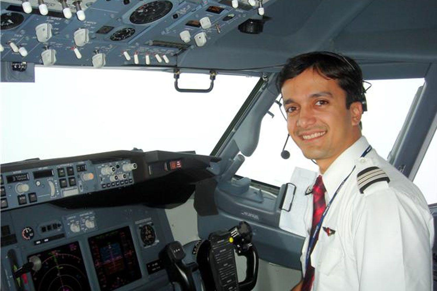 1500x1000 People Background, 496247 Pilot Wallpaper,