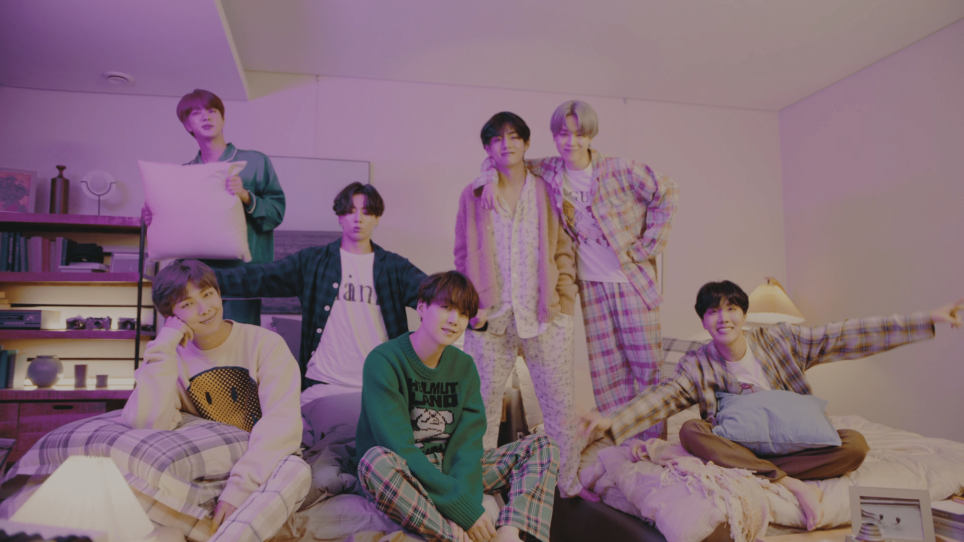1920x1080 V LIVE - [BTS] BTS making Life Goes On MV self ver