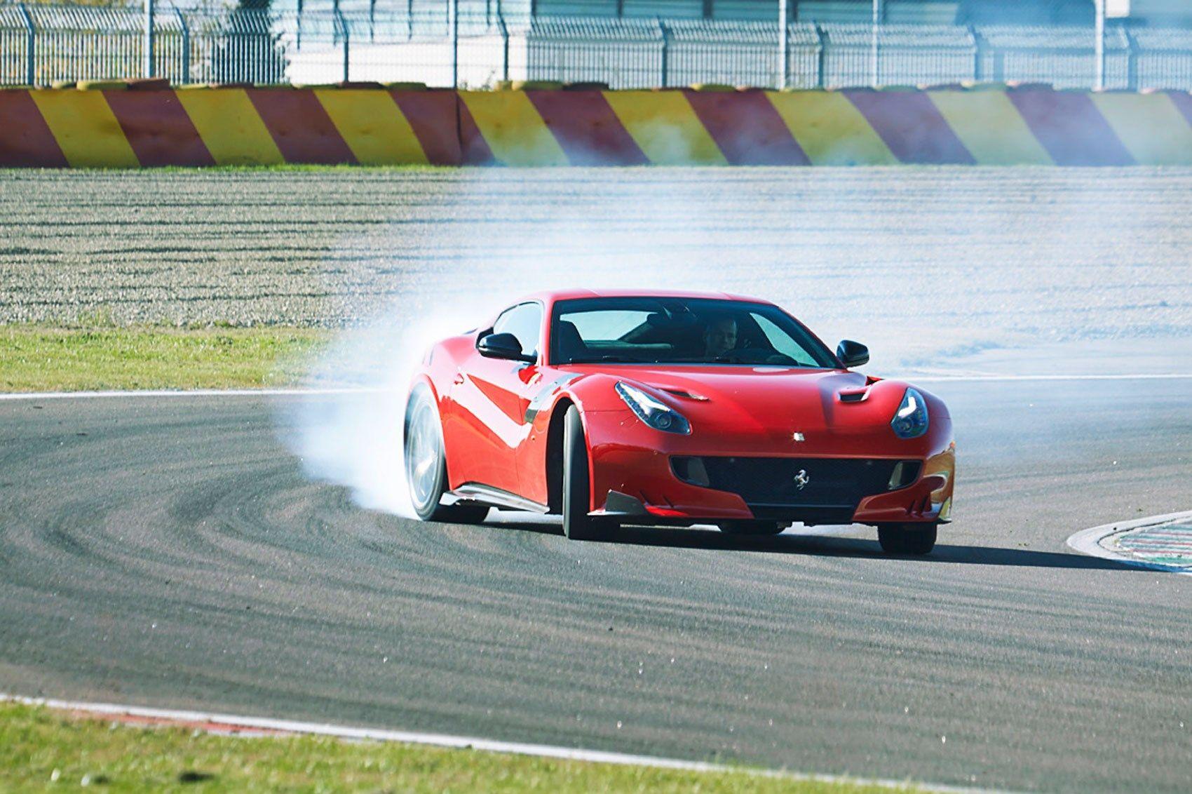 1700x1132 Ferrari F12 tdf (2015) review