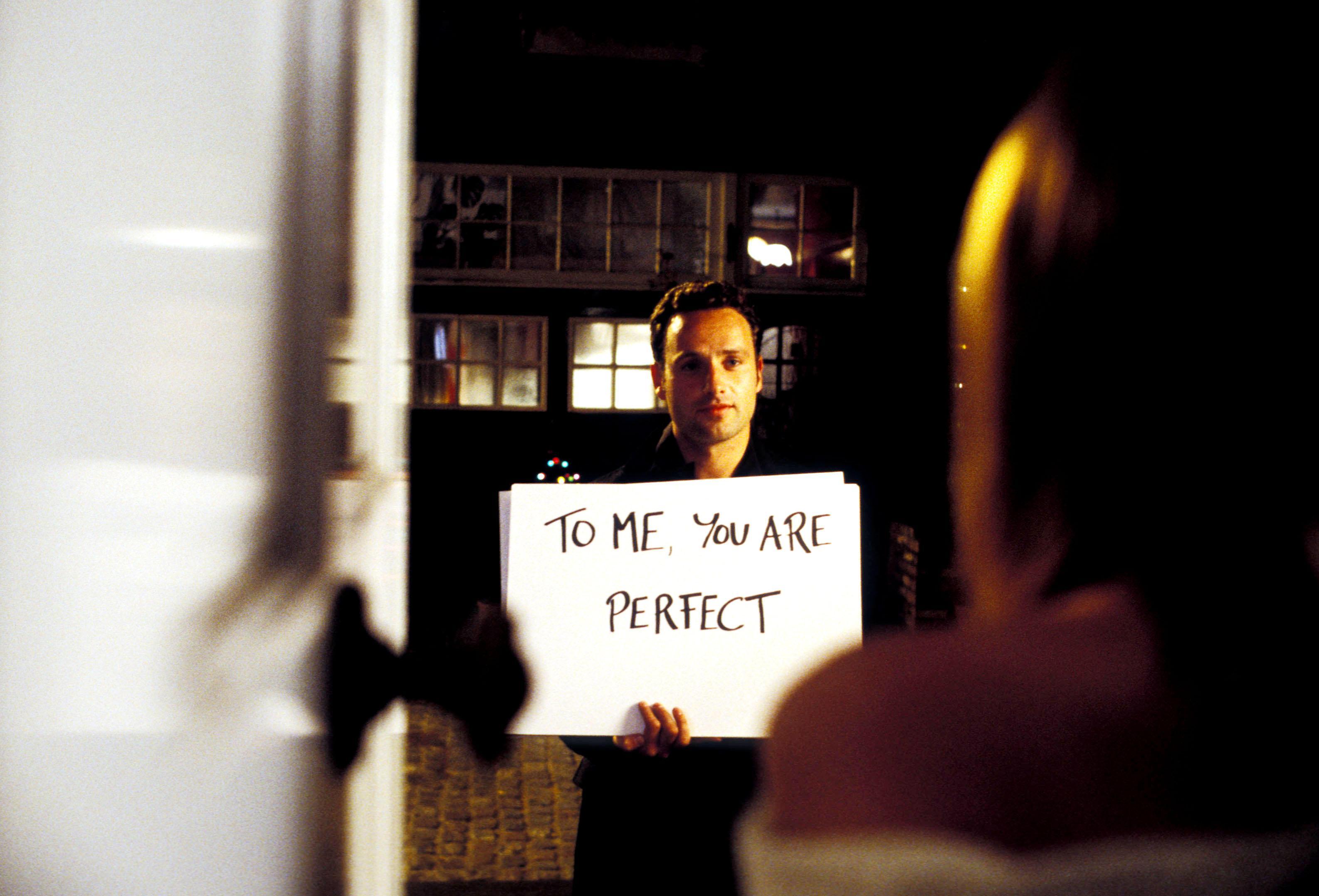 3172x2157 How old is Kiera Knightley in Love Actually? Fan trivia on the iconic movie