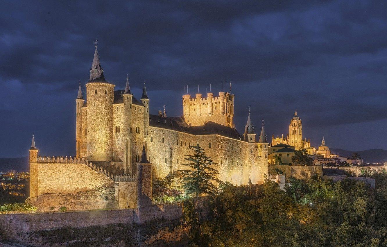 1332x850 Wallpaper night, castle, backlight, Spain, Alcazar, Segovia image for desktop, section город