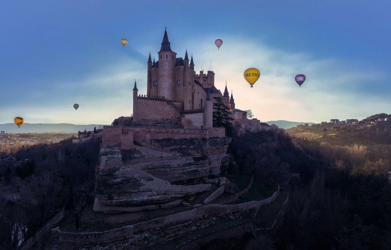 1332x850 Wallpaper Castle, Spain, Balloon, Segovia, Castile and León, Zamarramala image for desktop, section пейзажи