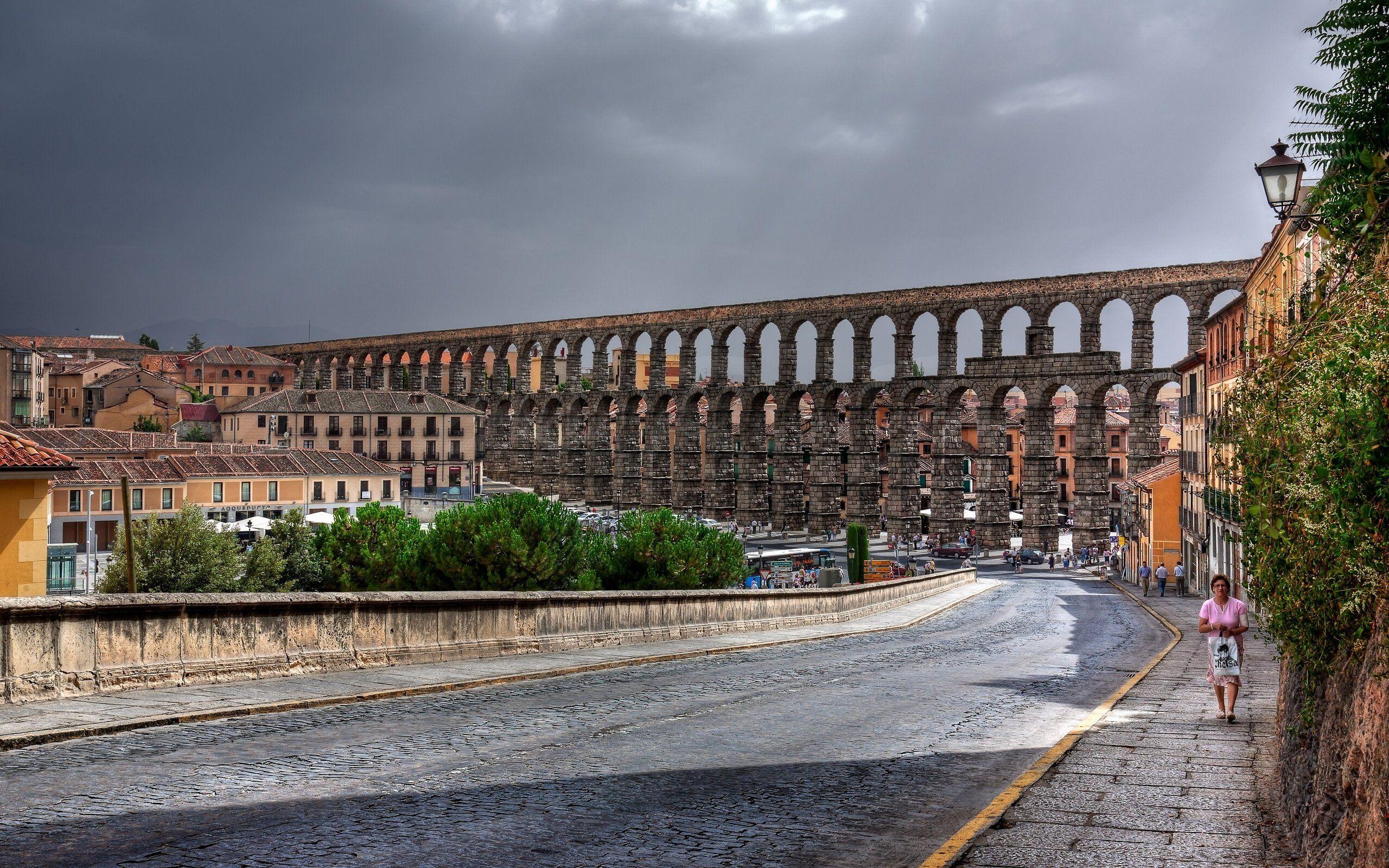 2560x1600 segovia, Spain, Roman, Aqueduct, Road, Street, Building Wallpaper HD / Desktop and Mobile Background