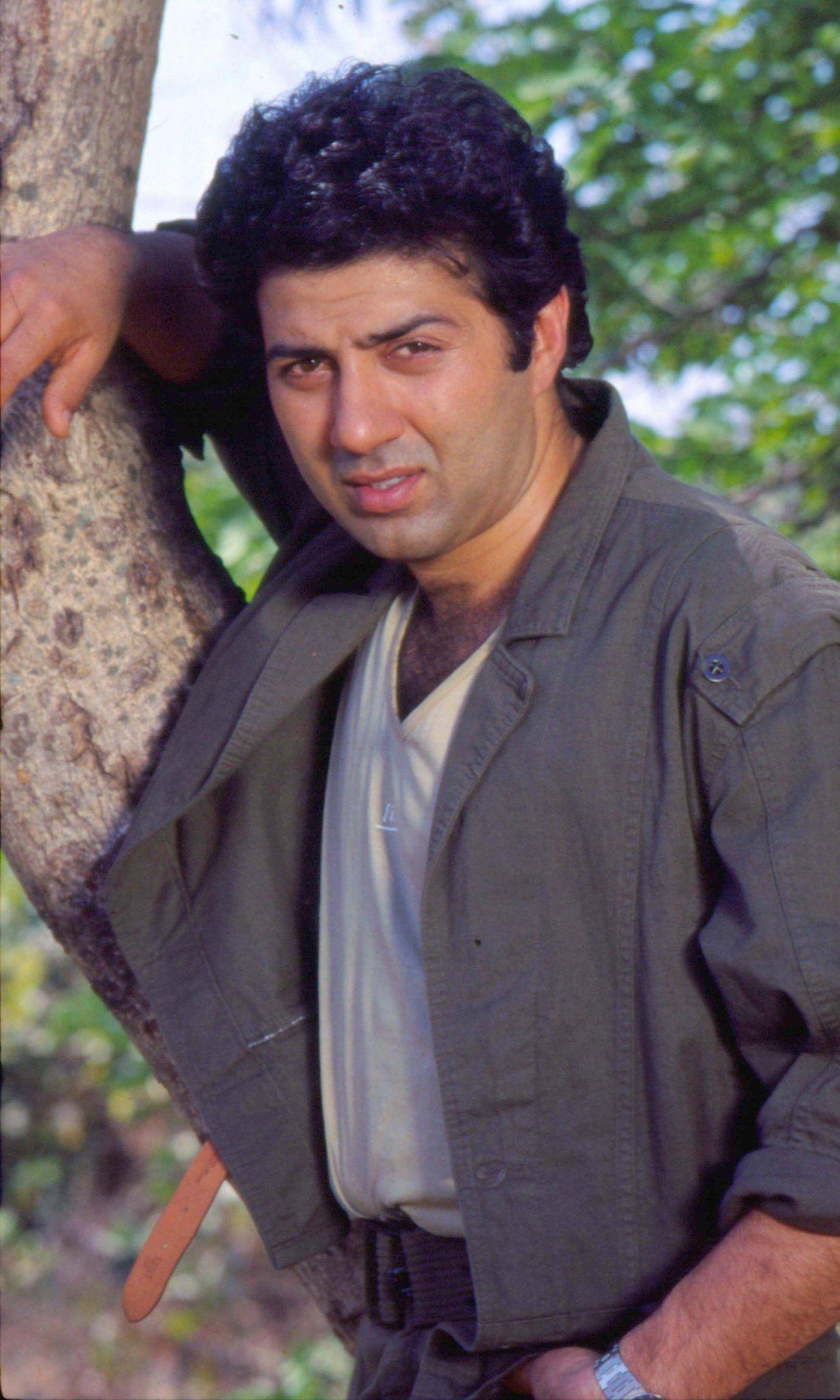 1229x2048 Sunny Deol HD Wallpaper Birthday From Sunny Deol Wallpaper & Background Download