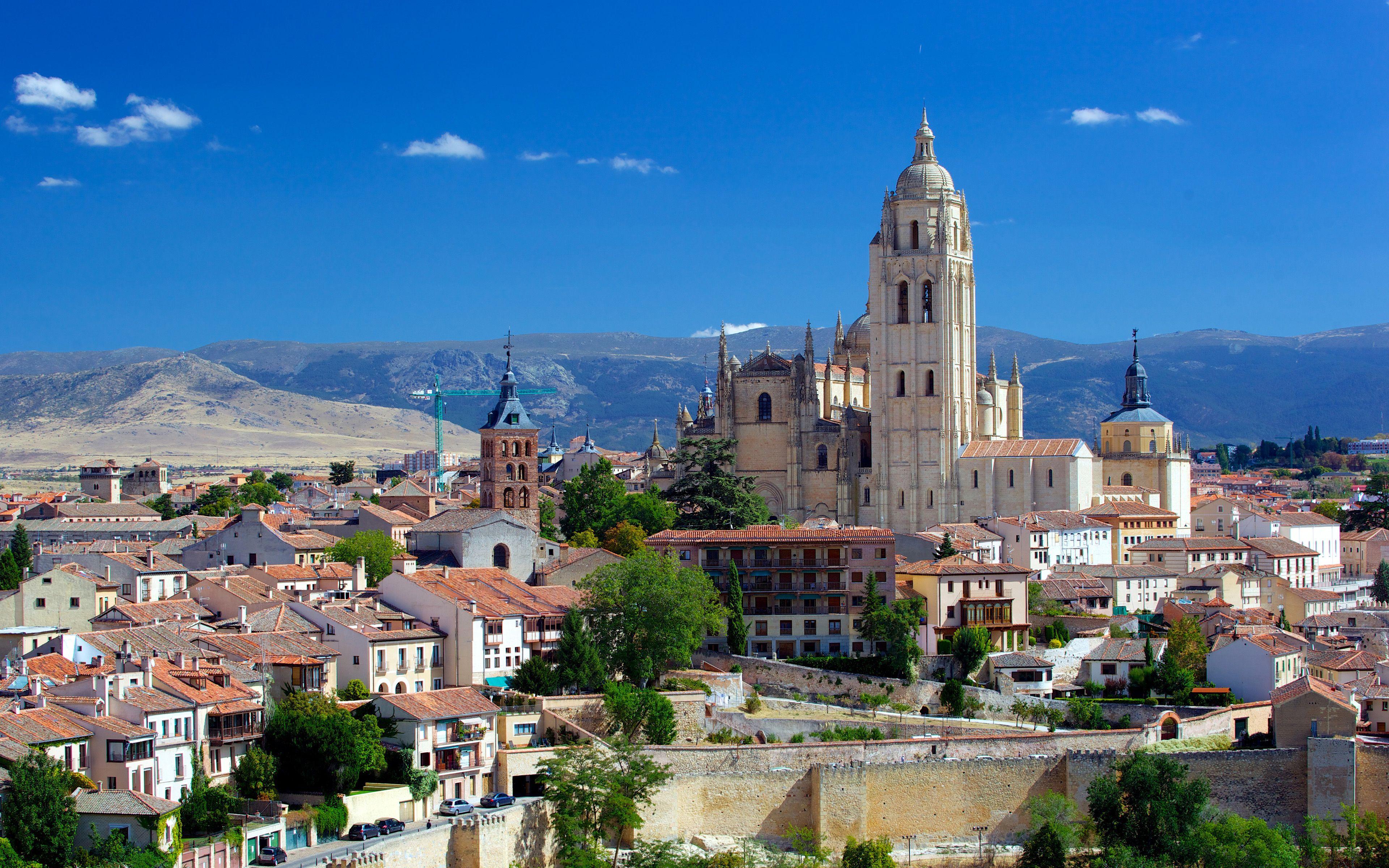 3840x2400 Download wallpaper Segovia Cathedral, 4k, Catholic cathedral, summer, Gothic architecture, Segovia, Spain, landmarks for desktop with resolution 3840x2400. High Quality HD picture wallpaper