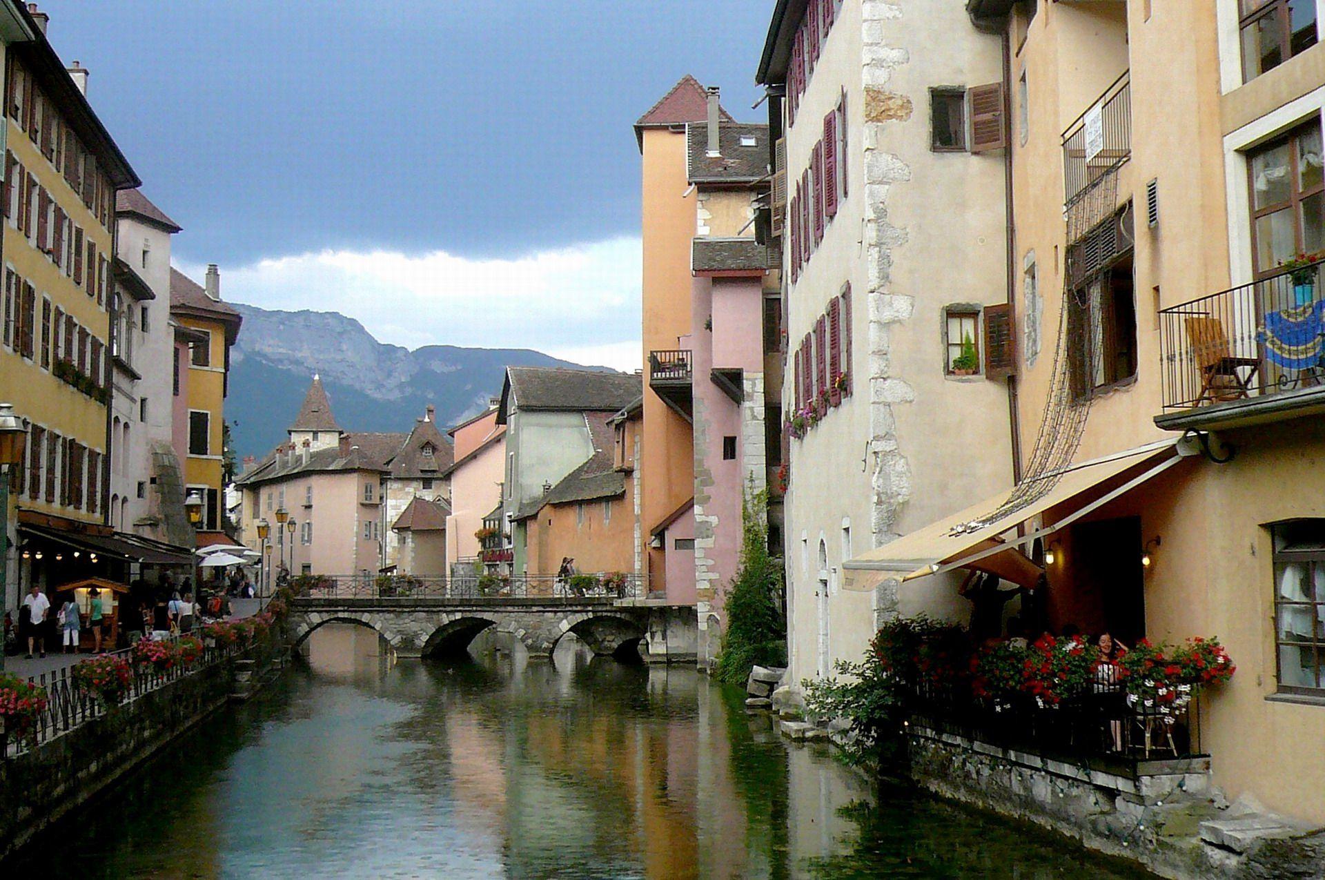 1920x1275 Annecy France Travel photo and wallpaper. Annecy france, Beautiful places, Annecy