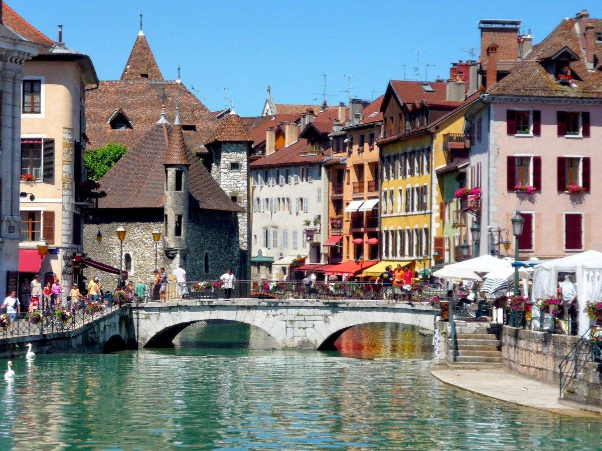 1200x900 Annecy Photo Download JPG, PNG, GIF, RAW, TIFF, PSD, PDF and Watch Online