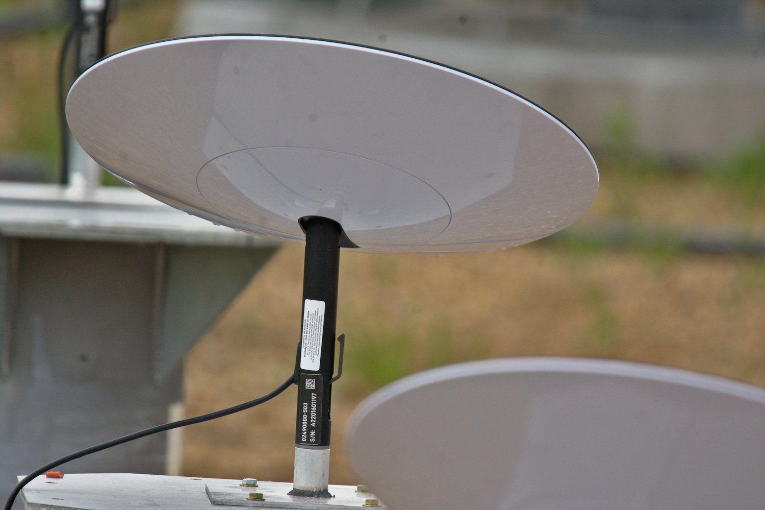 1500x999 SpaceX's Starlink 'UFO on a stick' User Terminal Prototypes Revealed I