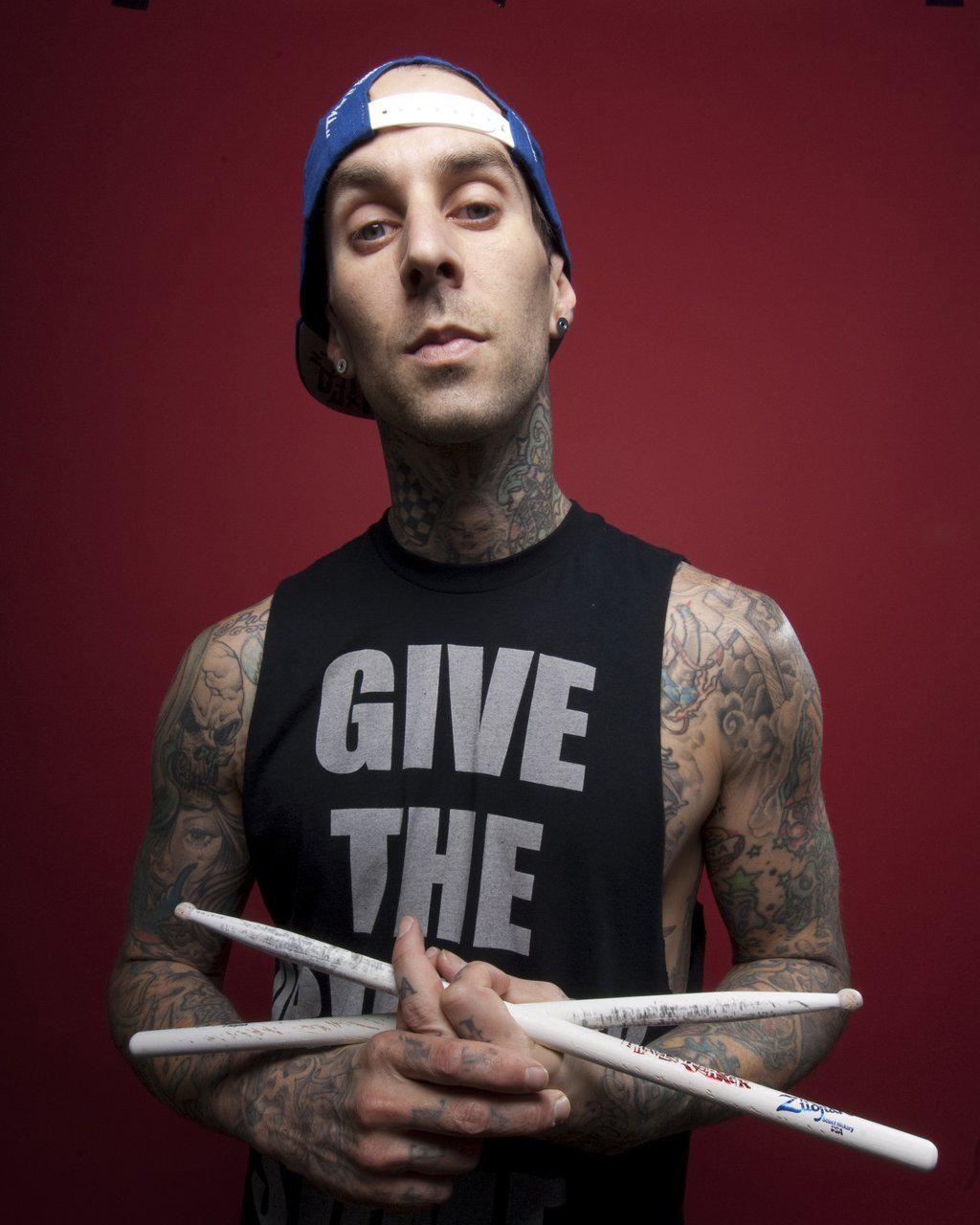 1024x1280 Travis Barker Wallpaper