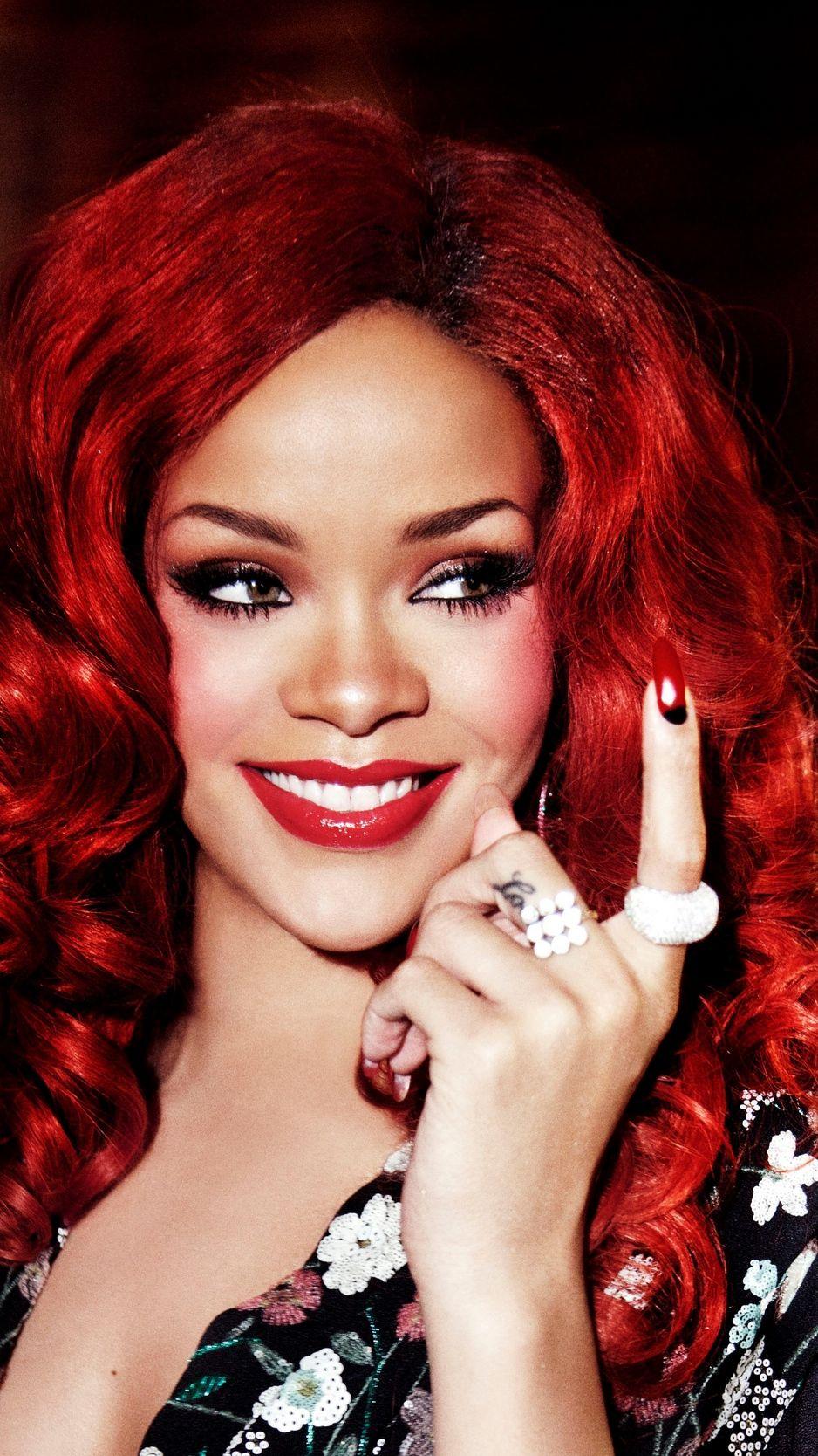 938x1668 Download Wallpaper 938x1668 Rihanna, Singer, Face, Smile Iphone 8 7