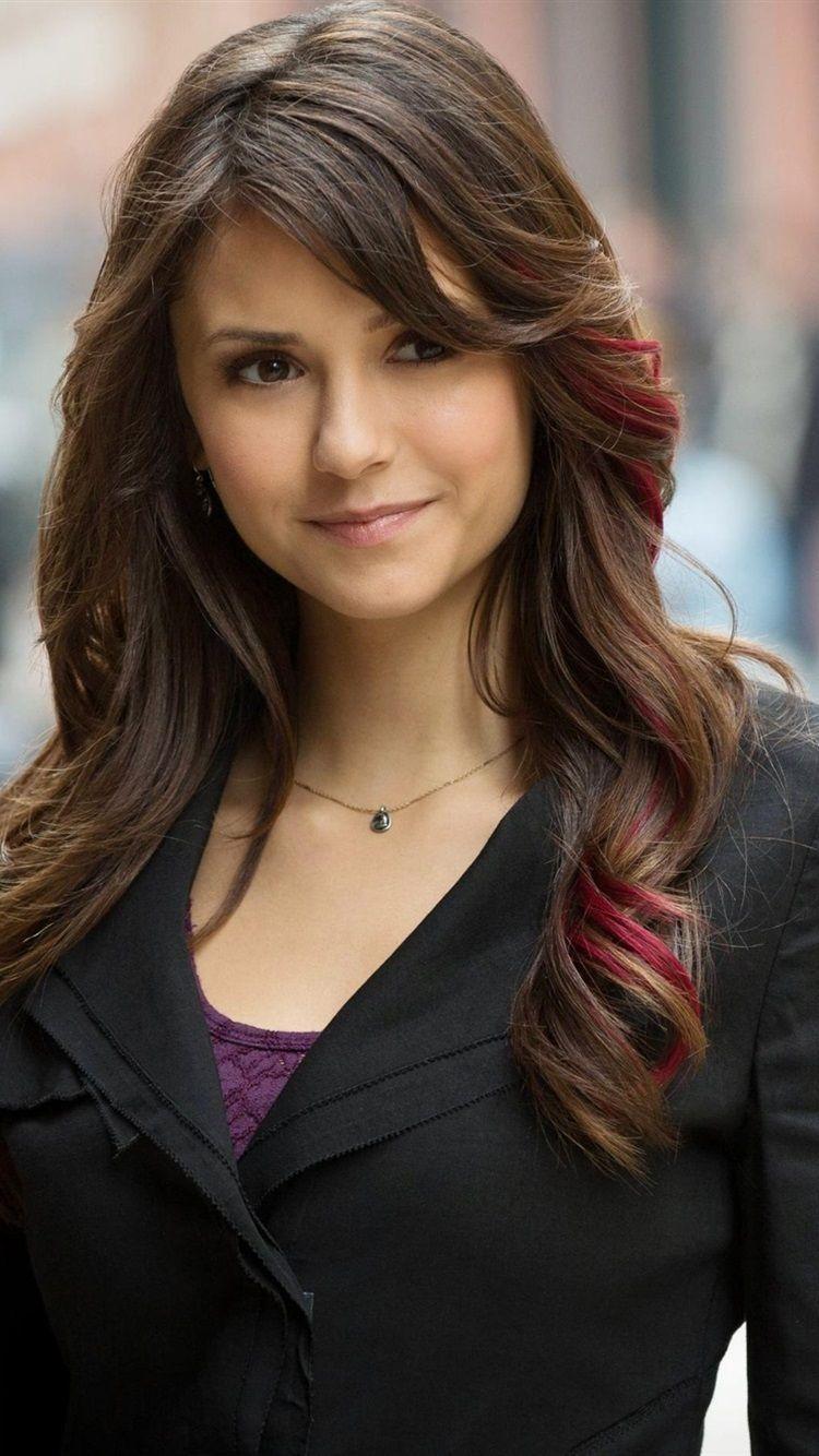750x1334 Elena Gilbert HD Wallpaper