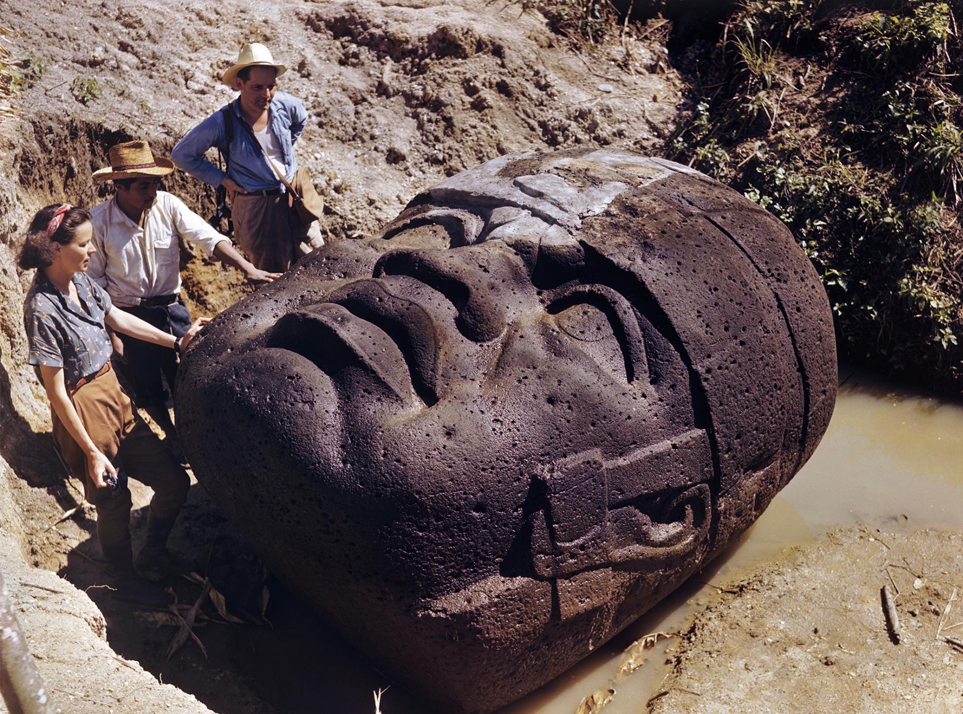1900x1410 Picture That Capture the Wonder and Thrill of Archaeology