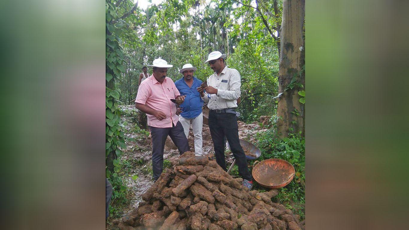 1366x768 Tipu Sultan's Mysorean War Rockets Unearthed From Abandoned Growth Forest Wallpaper & Background Download