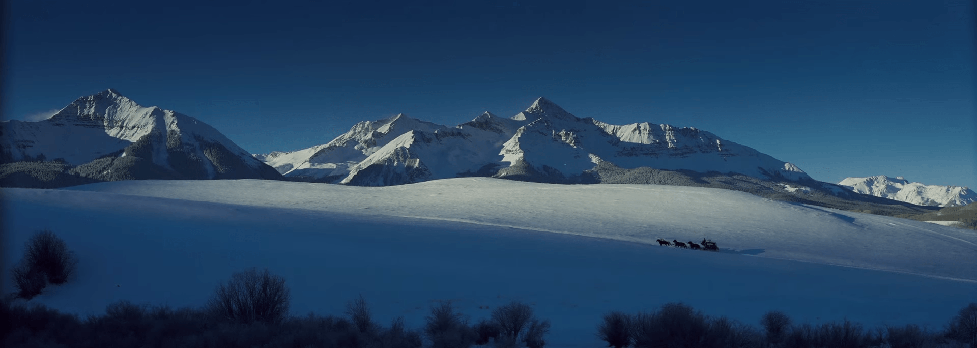 1920x684 The Hateful Eight Review (70mm Roadshow) Quentin Tarantino Archives