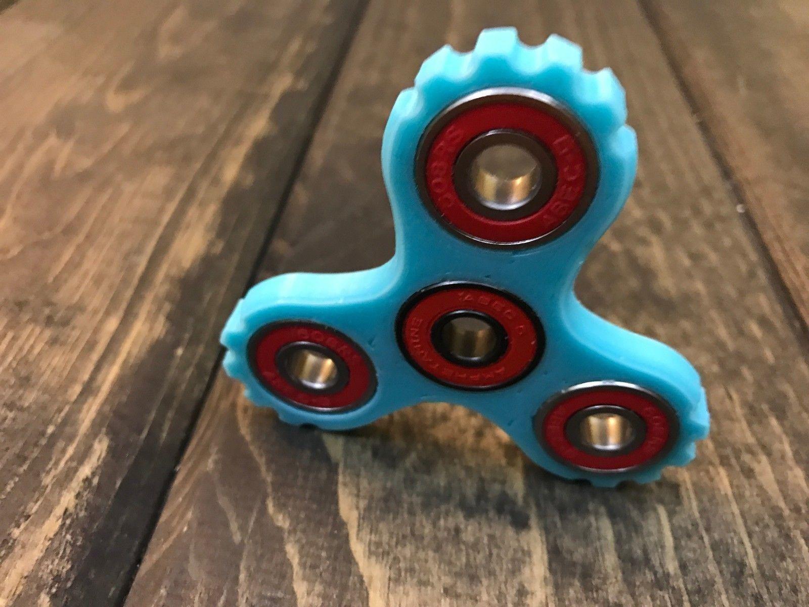 1600x1200 hình nền fidget spinner.  Con quay thần tài, Hình nền mới iphone, Hình nền HD miễn phí https://wallpaperaccess.com/full/4696331.jpg