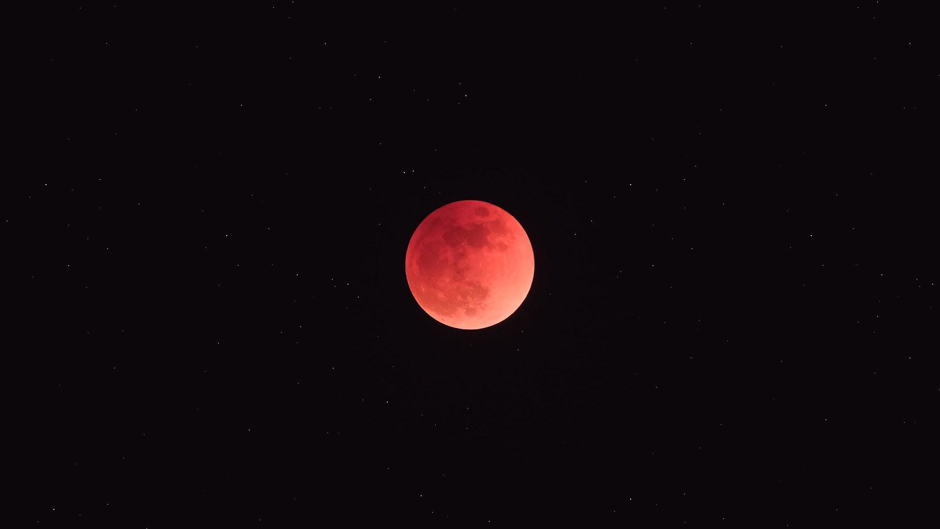 Red Moon Wallpapers Top Free Red Moon Backgrounds WallpaperAccess