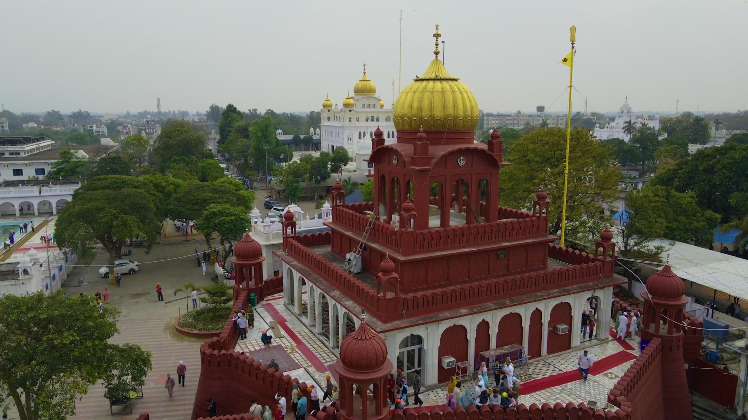 2560x1440 Safar E Shahadat: The Journey Of Martyrdom: Walking The Path Of The Chaar Sahibzaade