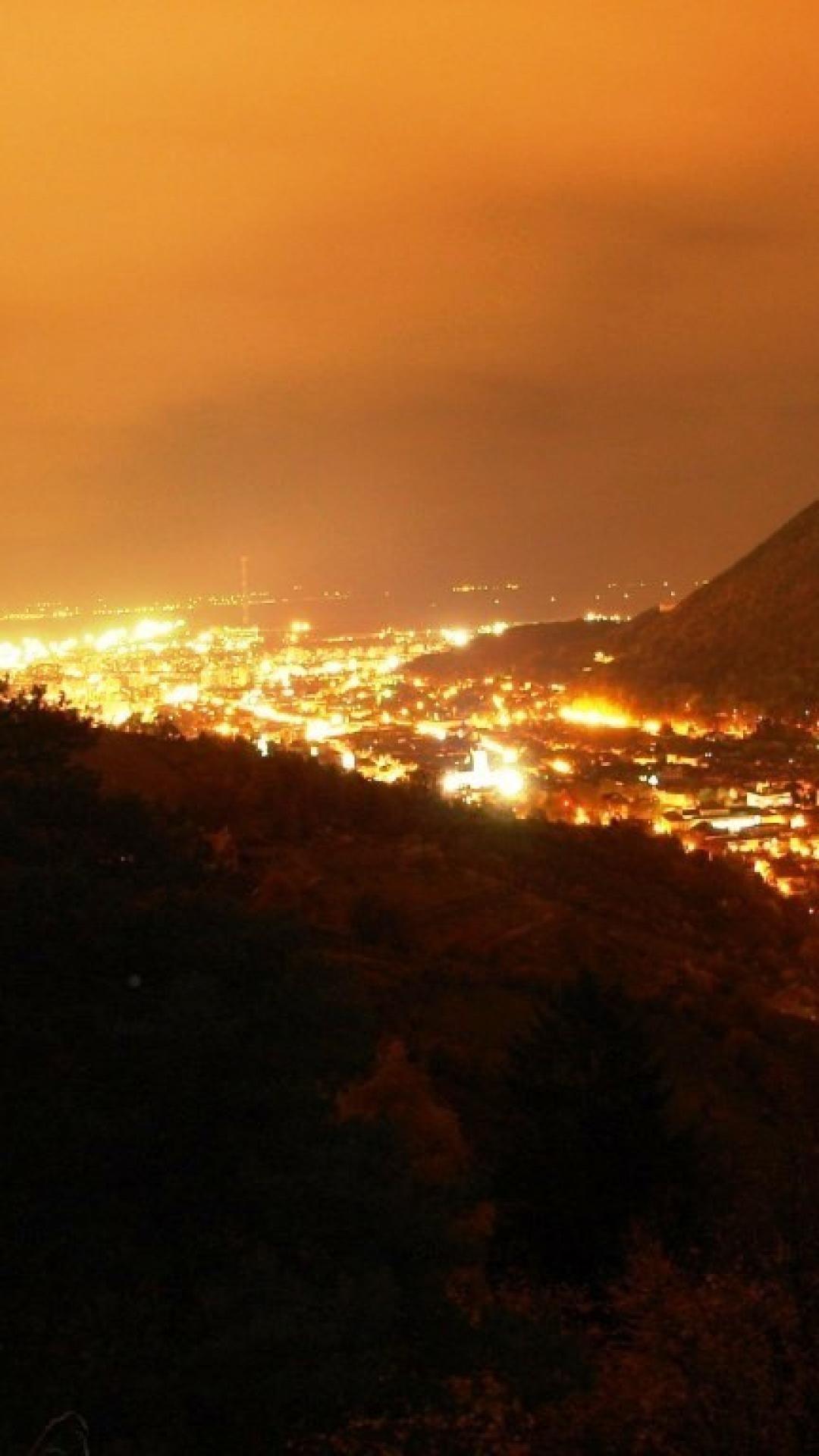 1080x1920 Brasov romania aurora borealis lakes night wallpaper