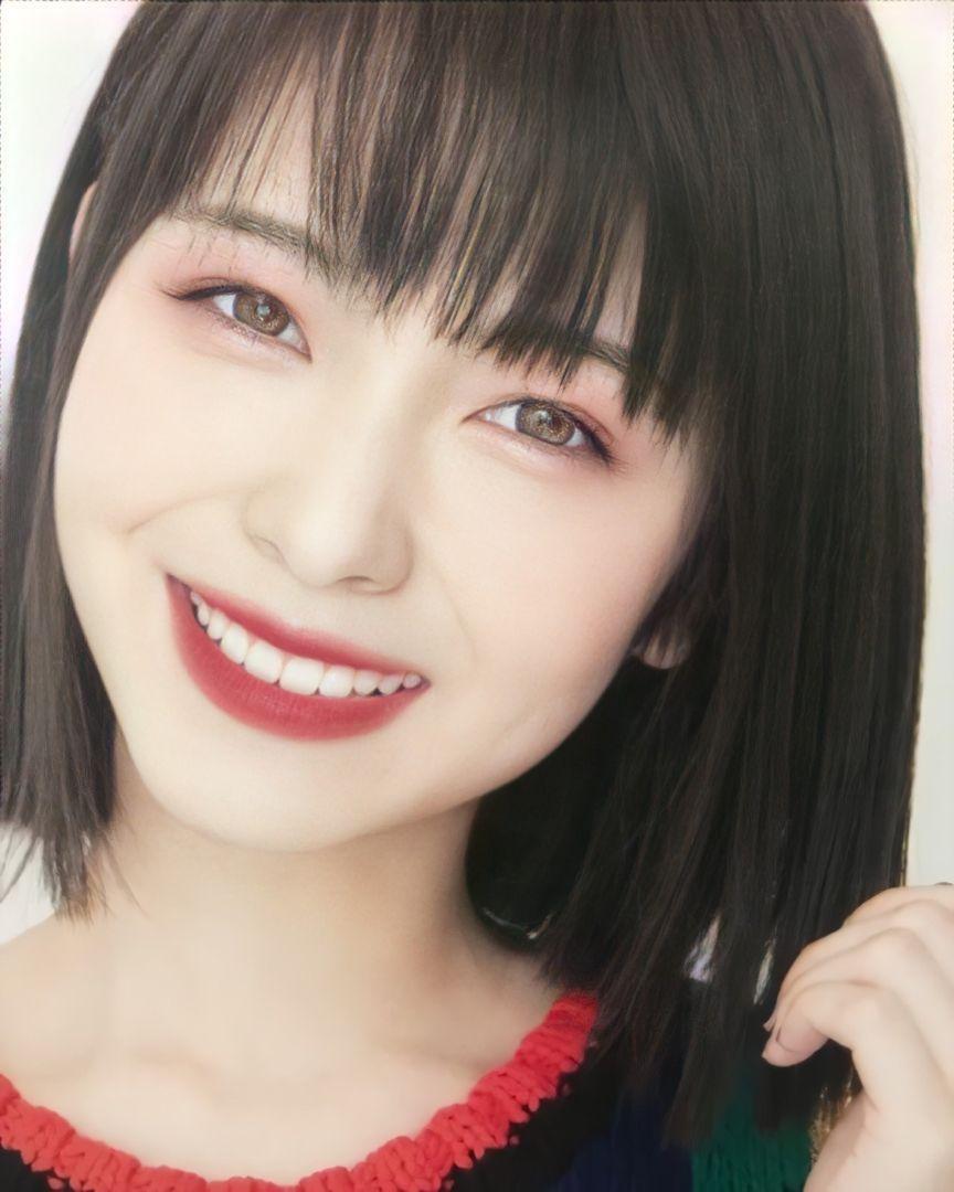 864x1080 浜辺美波(Minami Hamabe) in 2020