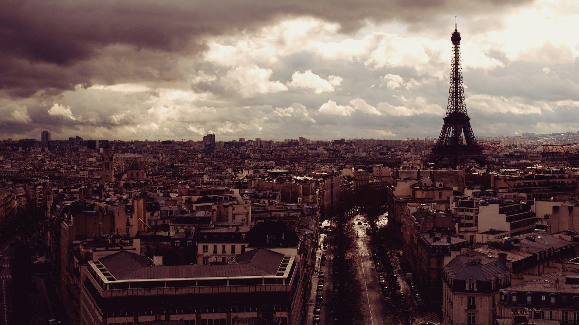 1920x1080 Download Wallpaper Overcast autumn Paris (1920x1080). The Wallpaper, photo