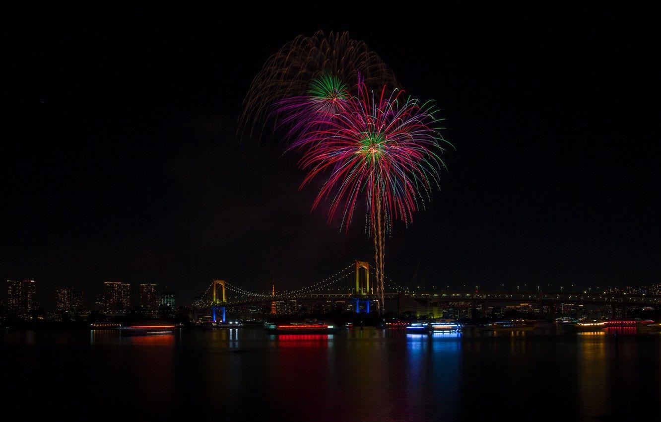 1332x850 Wallpaper the city, lights, holiday, the building, view, beauty, panorama, Tokyo, Japan, night, Rainbow Bridge, fireworks image for desktop, section город