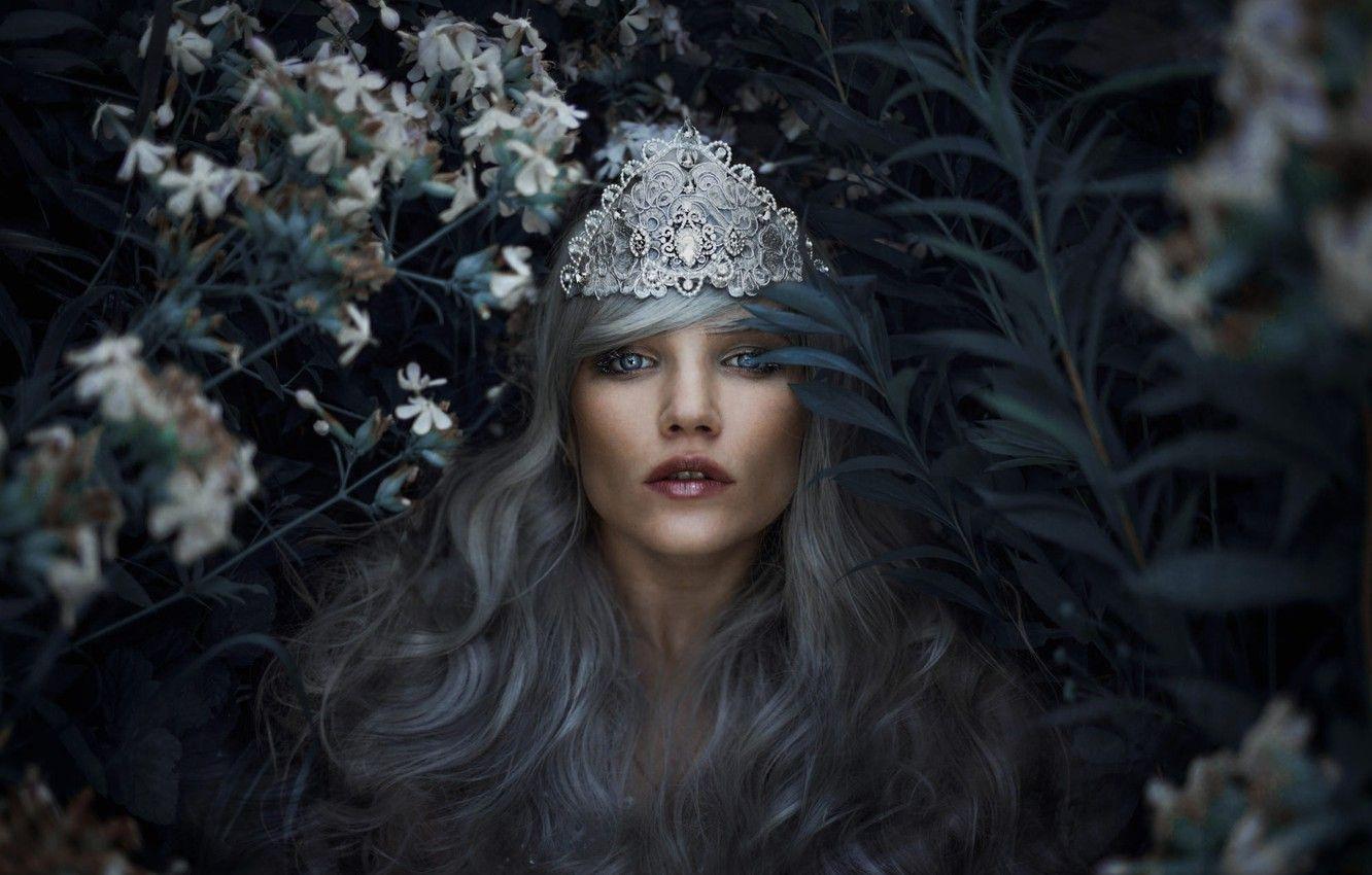 1332x850 Wallpaper leaves, girl, flowers, style, the dark background, crown, garden, fantasy, blue eyes, Diadema, Princess, blue hair, Marketa Novak, cold stare image for desktop, section стиль