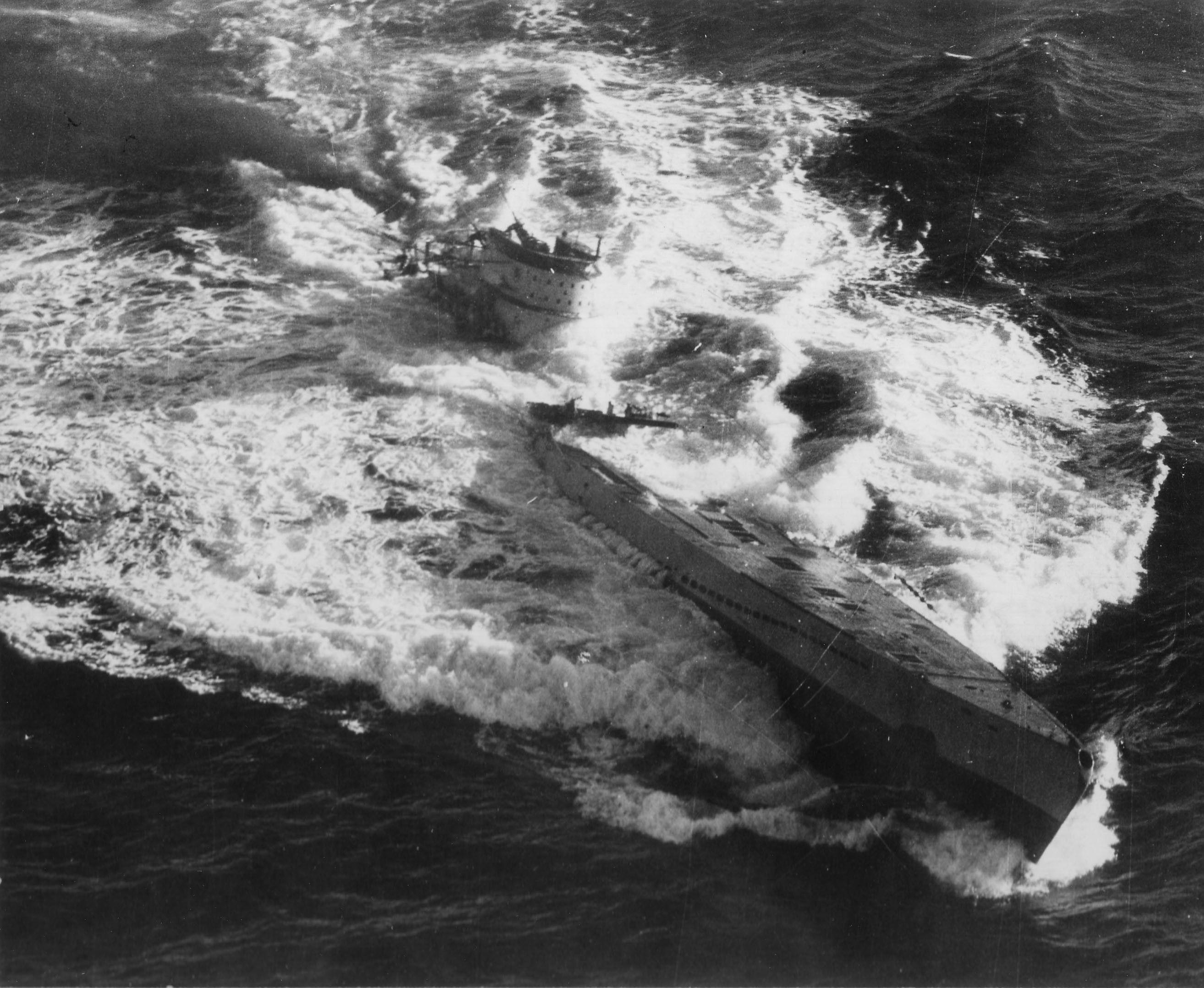 2628x2158 submarine, World War II, U Boat Wallpaper HD / Desktop and Mobile Background