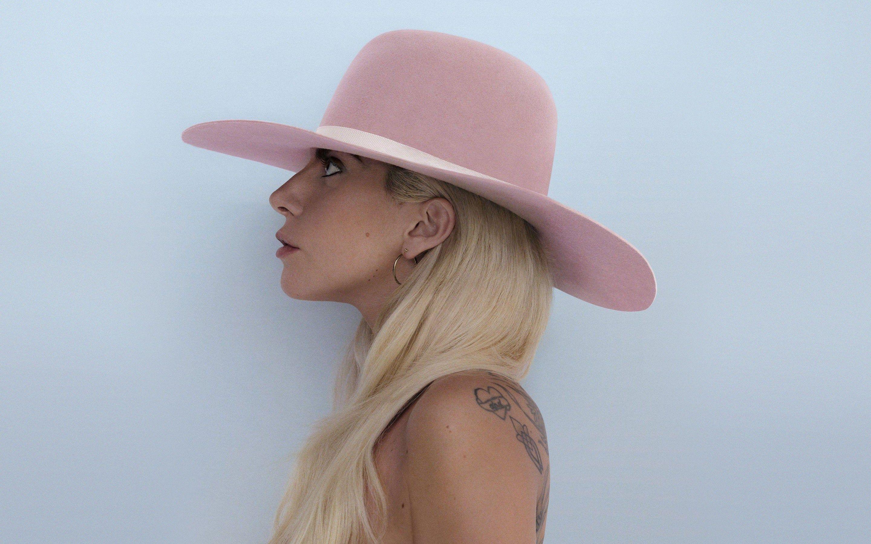 2880x1800 Lady Gaga Desktop Wallpaper Free Lady Gaga Desktop Background - Lady gaga joanne, Lady gaga picture, Cowboy hats