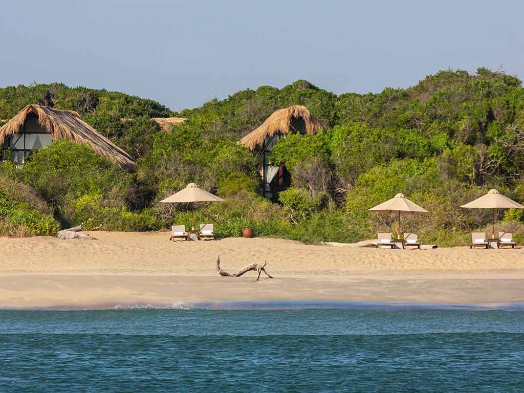 1024x768 Uga Jungle Beach Photo l Image Gallery of Uga Jungle Beach Sri Lanka