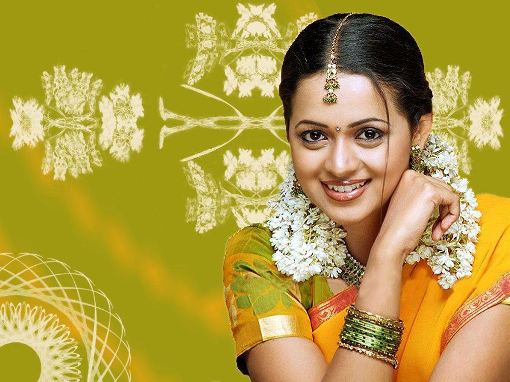 1024x768 Indian Beauty Wallpaper