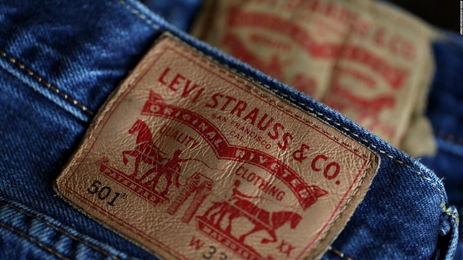 1600x900 Lee and Wrangler stock rises during its public debut