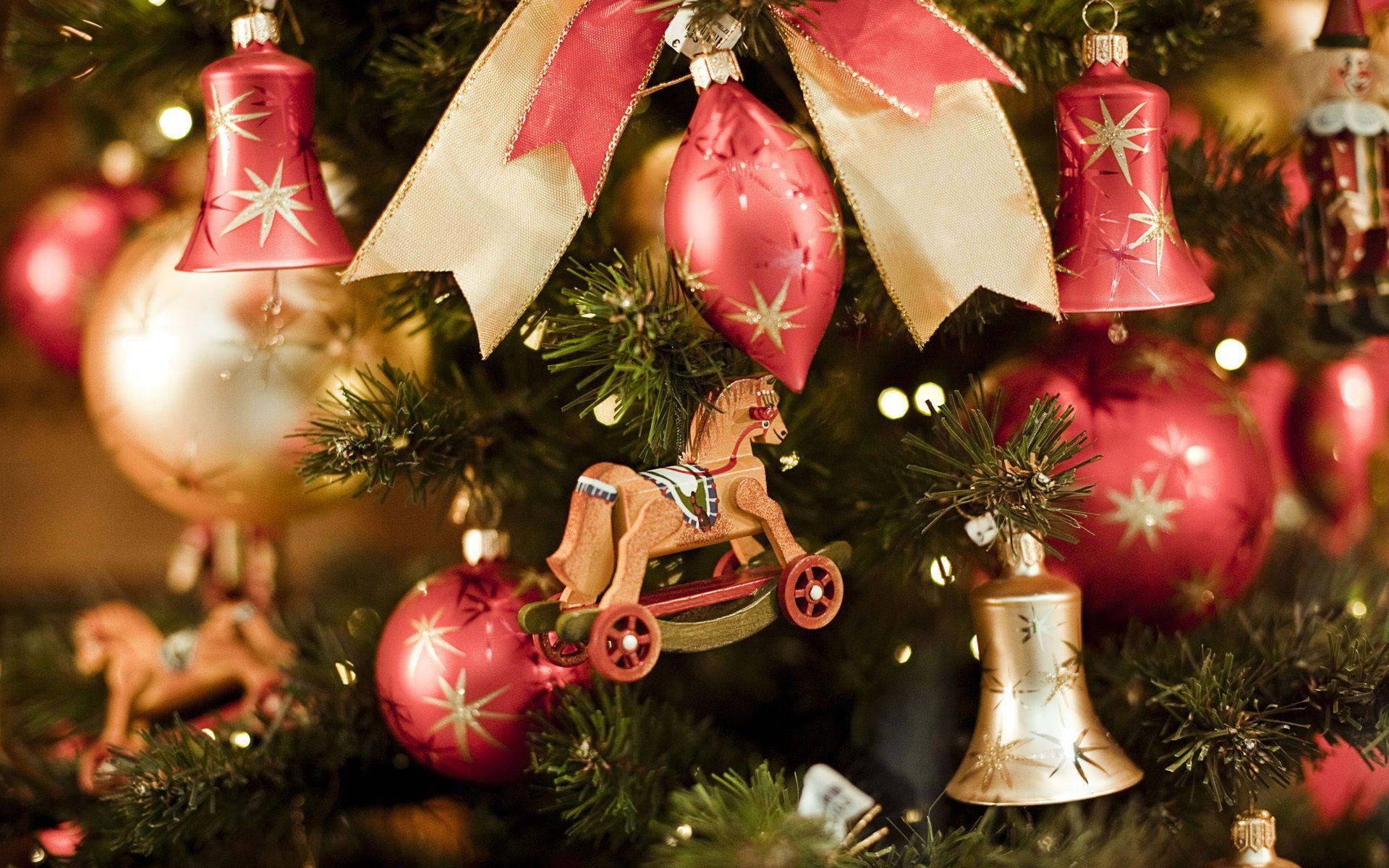 1920x1200 Christmas Toys Wallpaper