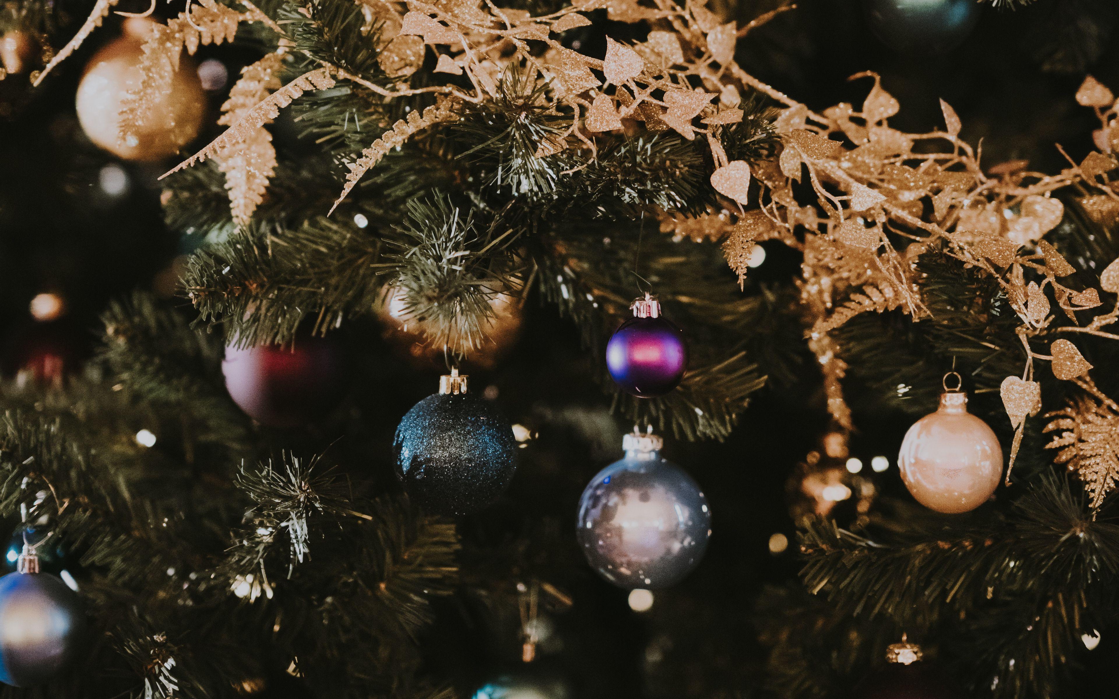 3840x2400 Download wallpaper 3840x2400 christmas toys, new year, christmas, christmas tree, decoration, christmas mood 4k ultra HD 16:10 HD background