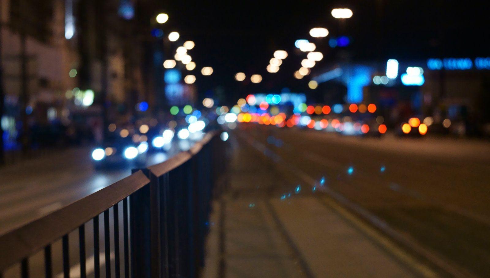 1600x907 City Out Of Focus Wallpaper & Background Download