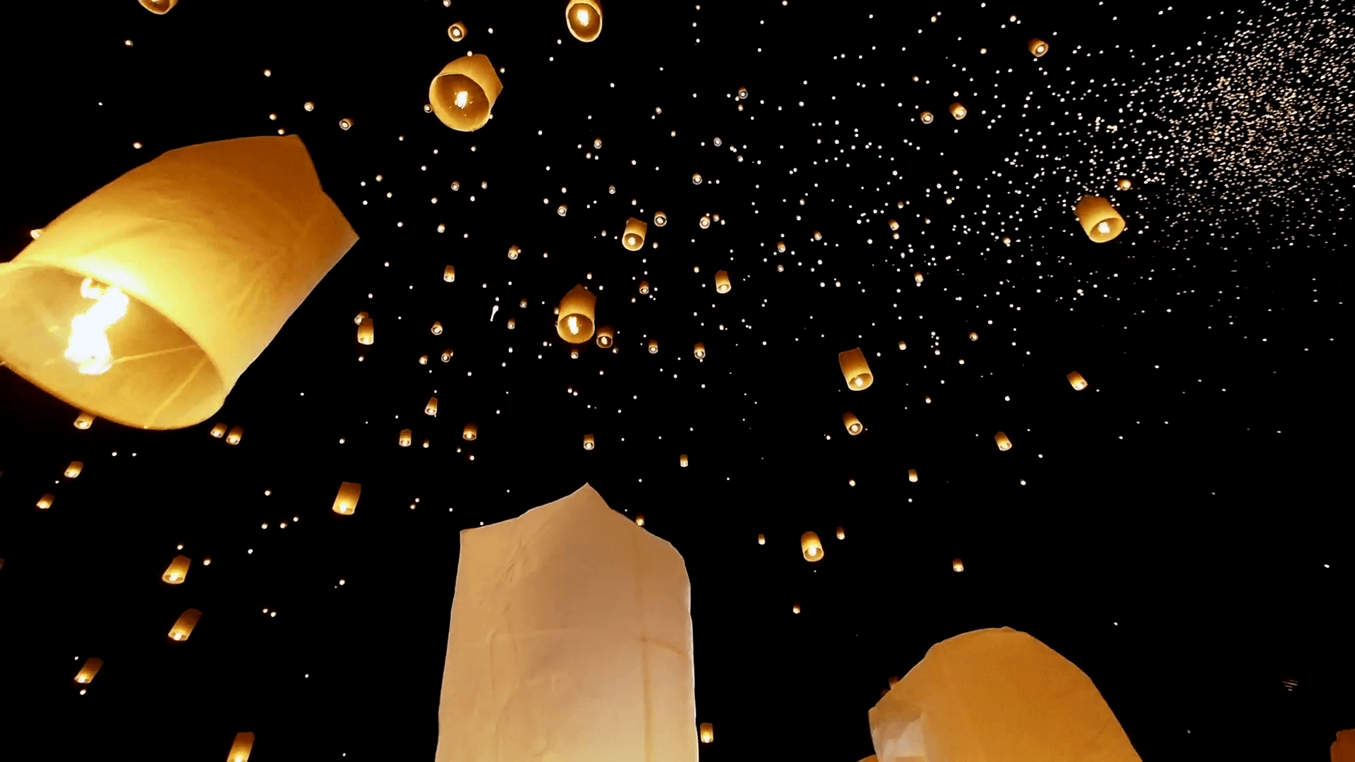 1920x1080 Loi Krathong Festival, Floating Lanterns in the Night Sky in Chiang