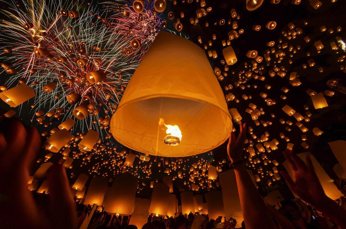 1200x796 The Loi Krathong and Yi Peng Festivals in Thailand
