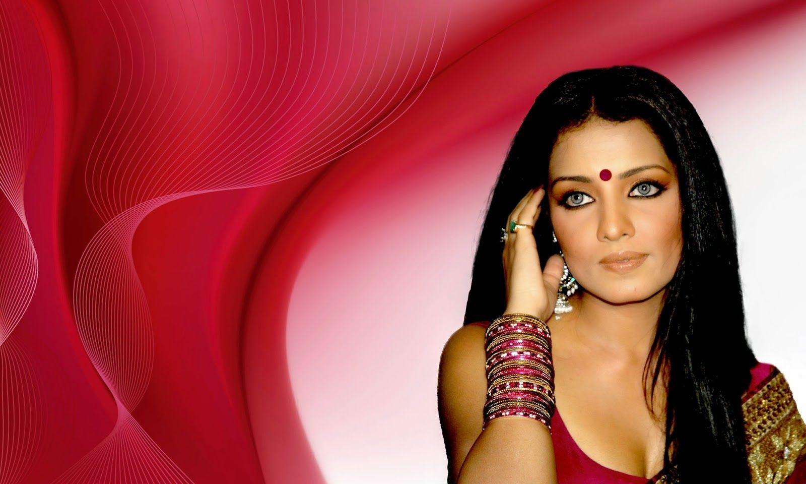 1600x960 Celina Jaitley Full HD Wallpaper & Image Download