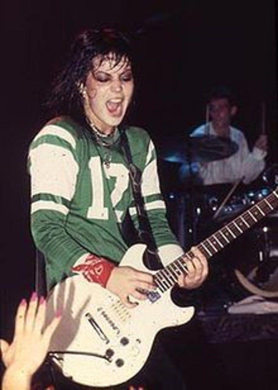 914x1280 Mobiles HD Resolutions 480 X 800 768 X Jett And The Blackhearts Wallpaper & Background Download