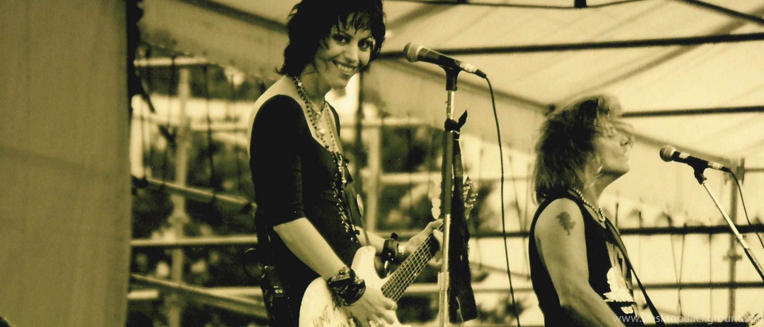 2520x1080 Joan Jett HD Wallpaper Desktop Background