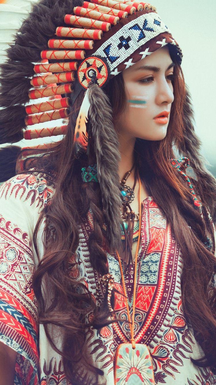 750x1334 Native American Feathers Wallpaper