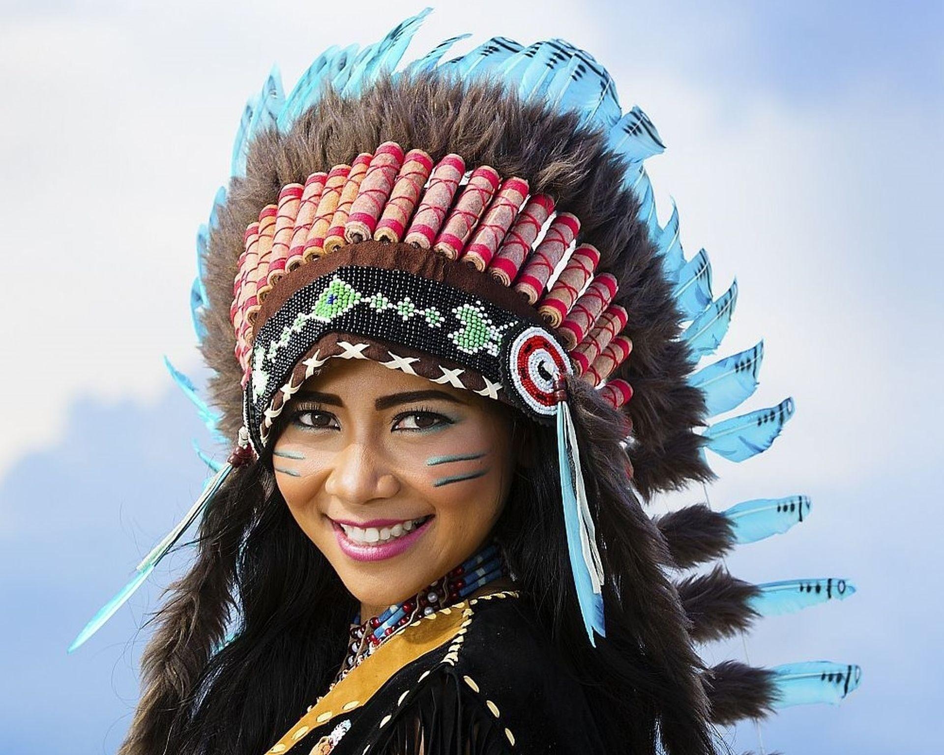 1920x1536 American Indian Wallpaper