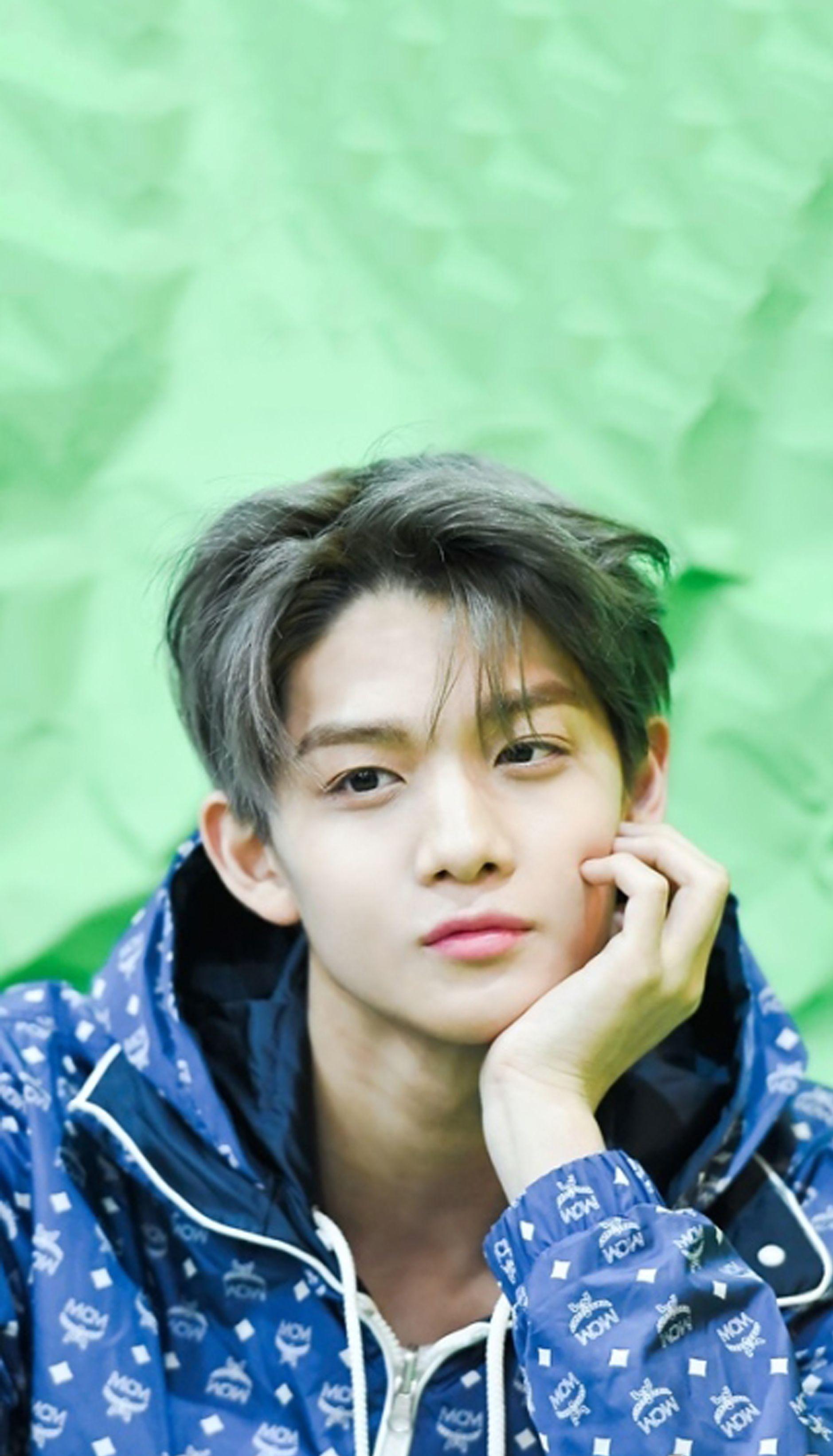 1879x3284 Wanna One x STAR1 Magazine Bae Jinyoung Wallpaper. Jinyoung, Bae, Handsome boys
