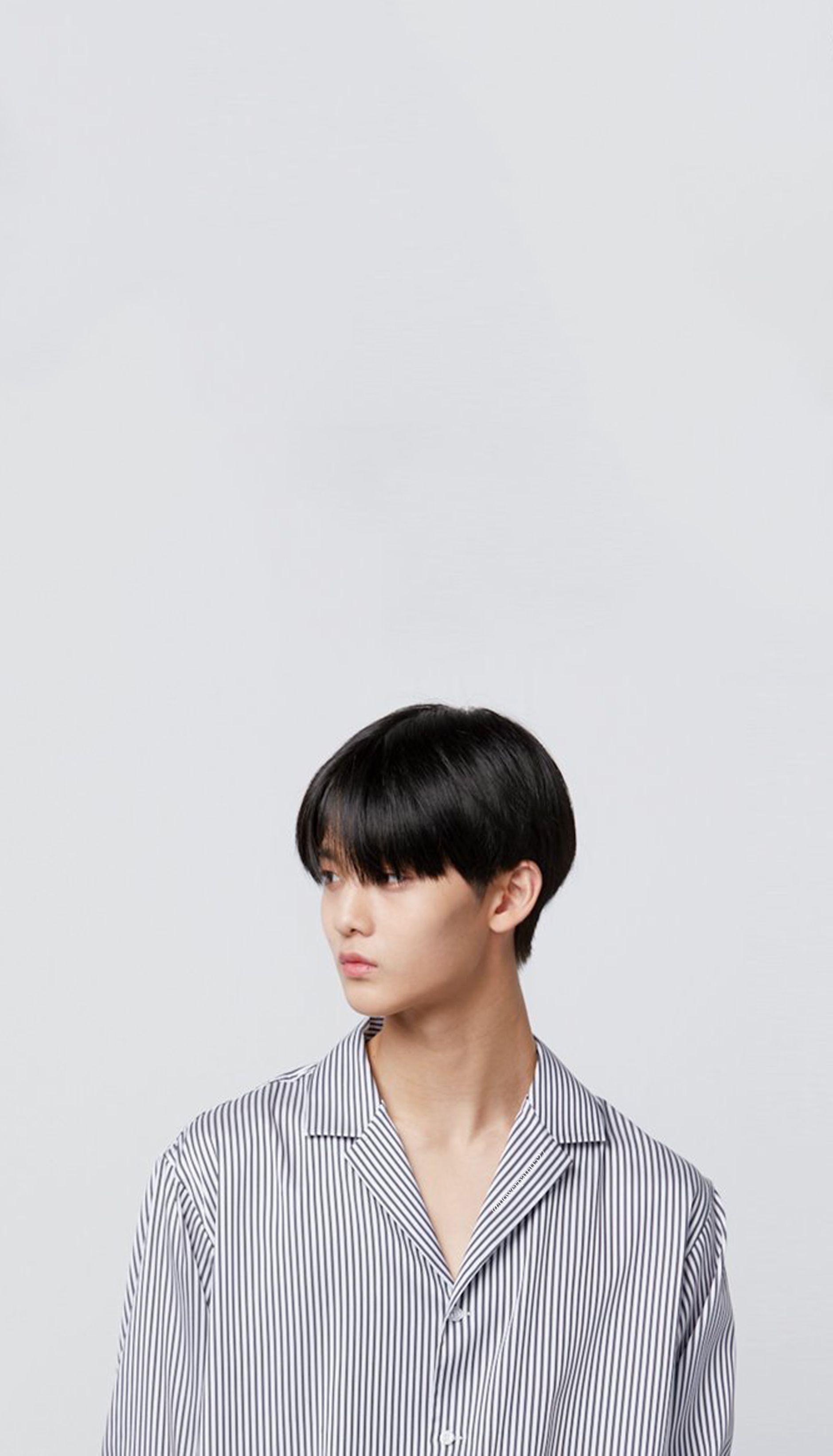 1879x3284 Bae Jin Young Wallpaper
