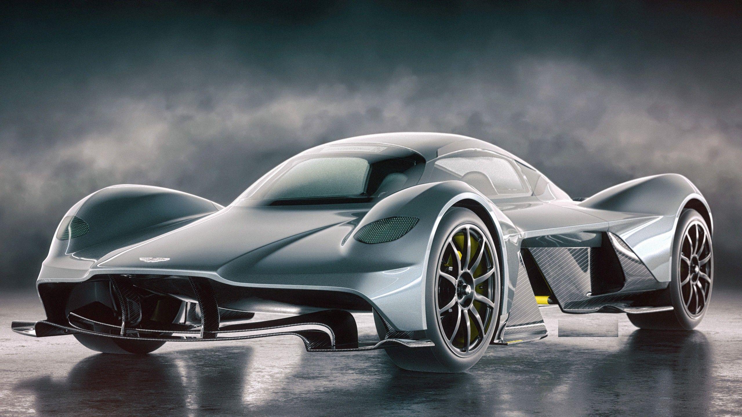 Aston Martin Valkyrie 2020