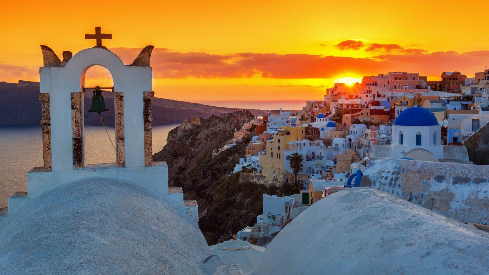 1600x900 Tourist Attractions of Santorini